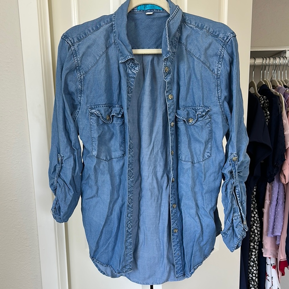 Francesca's Collections Blue Button Down Shirt